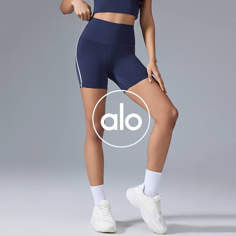 Alo shorts training white with black side stripe yoga