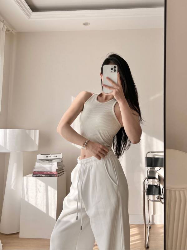 Lululemon Ebb to Street tank studio cream