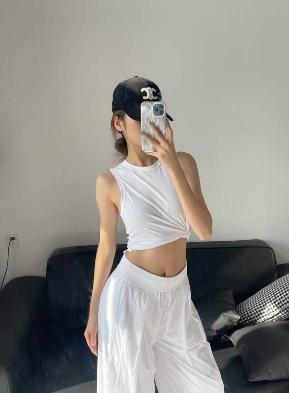 Lululemon Classic-Fit Lulu Tank Top tank everyday white