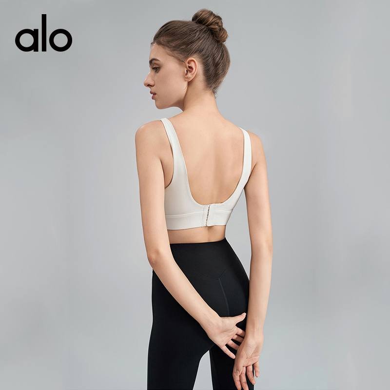 Alo Bra photo 2
