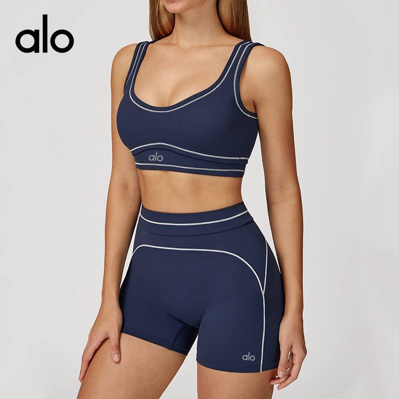 Alo Bra photo 3