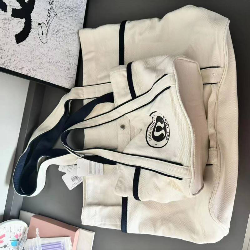 Lulu accessories Lululemon Daily Multi-Pocket Canvas 20L 120 110