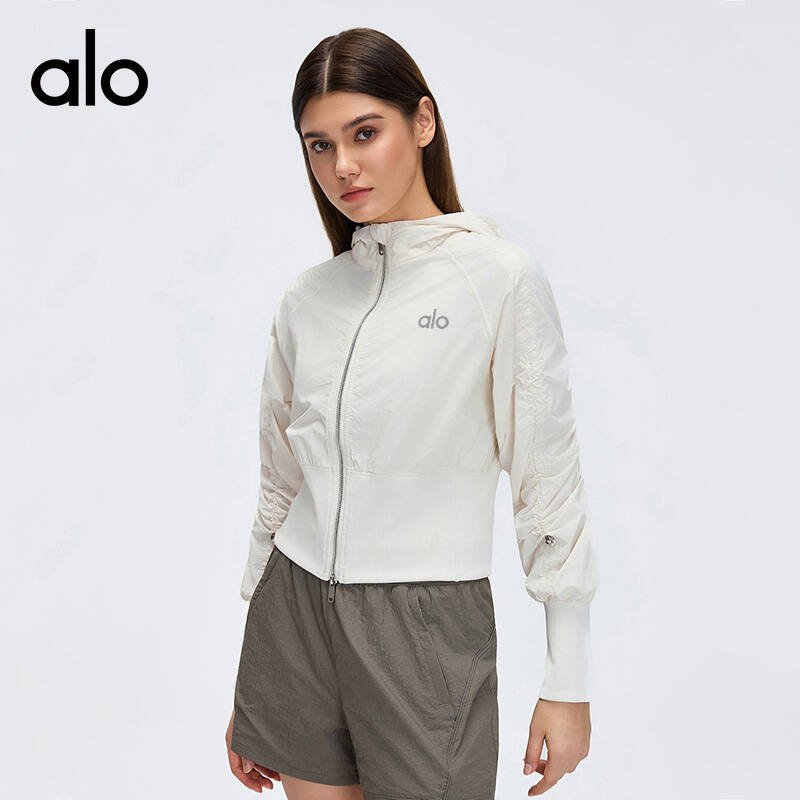 Alo jacket everyday white and black yoga