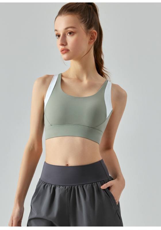 Lululemon sports bra training white with sage green yoga