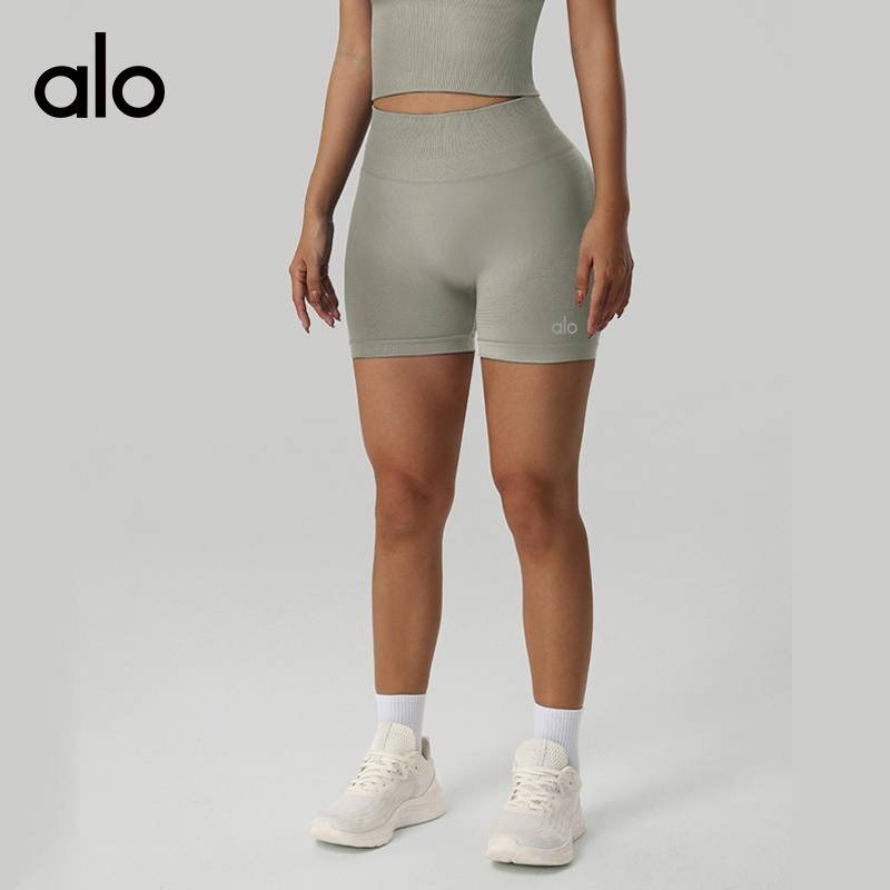 Alo shorts training blue yoga