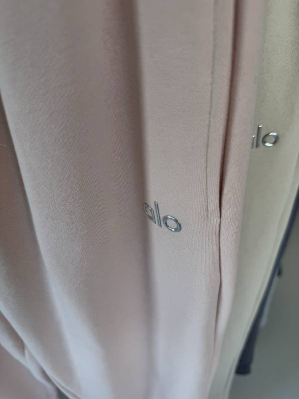 Alo leggings lounge pink yoga
