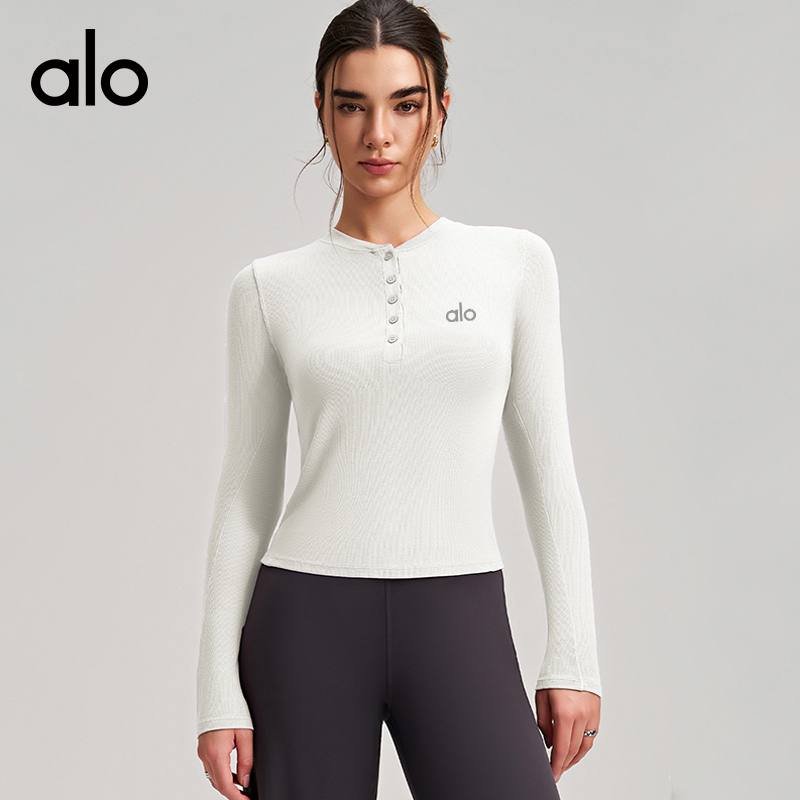 Alo Long sleeve alo yoga