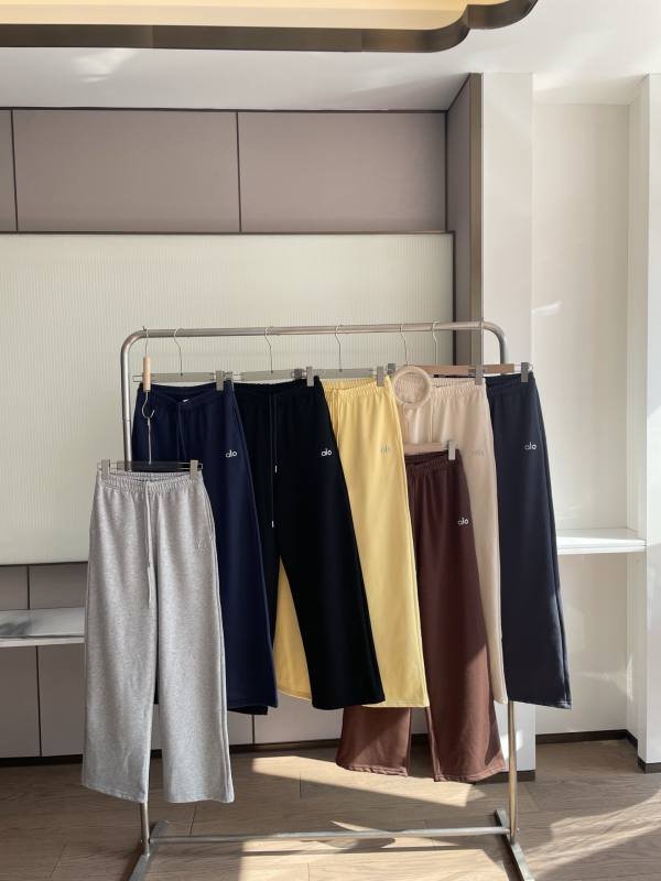 Alo men s bottoms lounge navy yoga