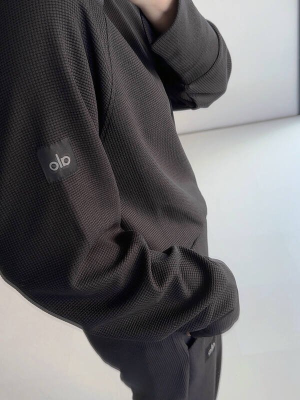 Alo Long sleeve Alo Waffle Weekend Escape Mock Neck