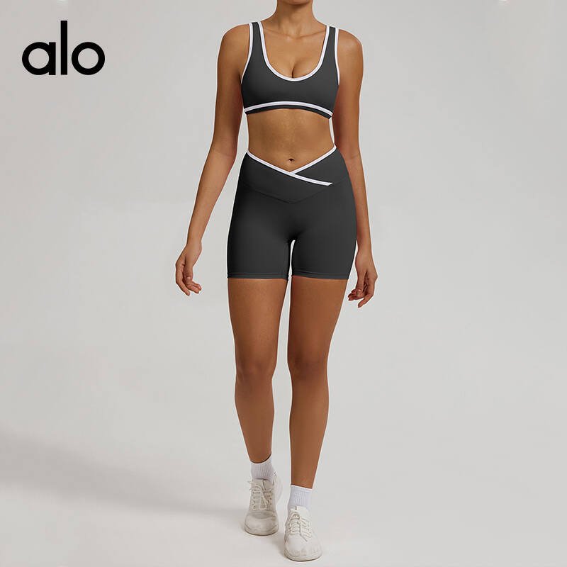 Alo Bra photo 4
