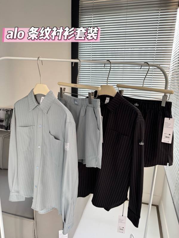 Alo shorts lounge gray yoga