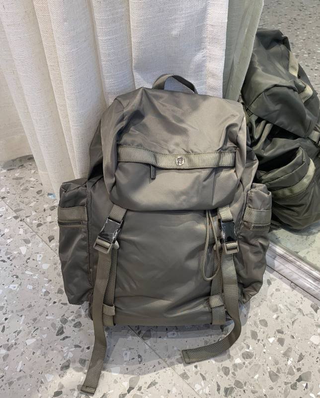 Lulu accessories Lululemon wunderlust 25L Lulu accessories yoga