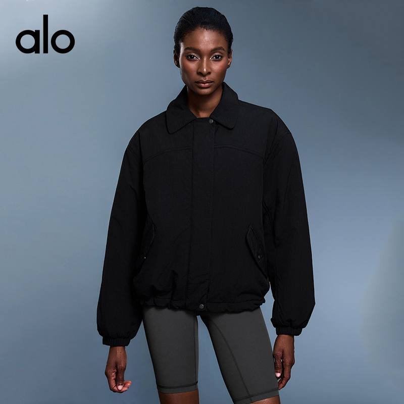 Alo jacket lounge white