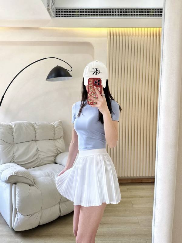 Alo skirt everyday white