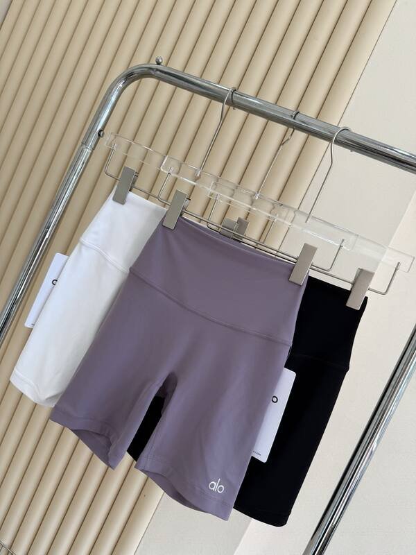 Alo pantaloncini yoga lavanda