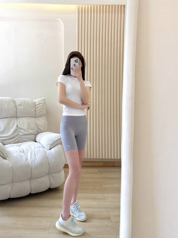 Alo Shorts Aloyoga Pantaloni da ciclismo da donna, delicati sulla pelle e comodi, comodi, sportivi, fitness, yoga
