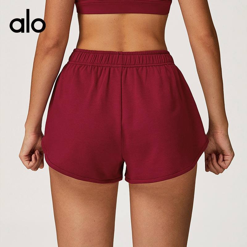 Alo shorts training navy and ivory yoga