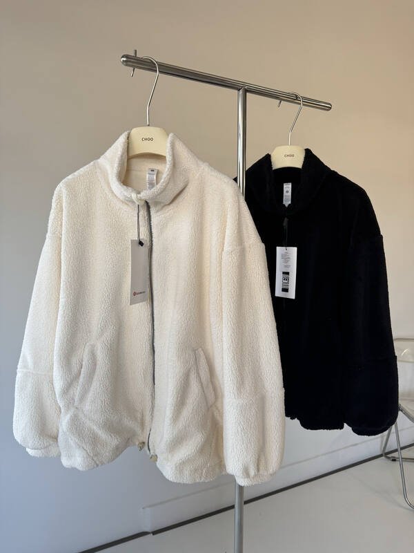 Lululemon Veste polaire texturée de tous les jours blanc et noir