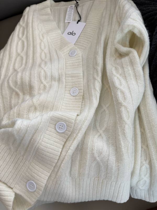 Alo jacket lounge ivory and charcoal gray yoga