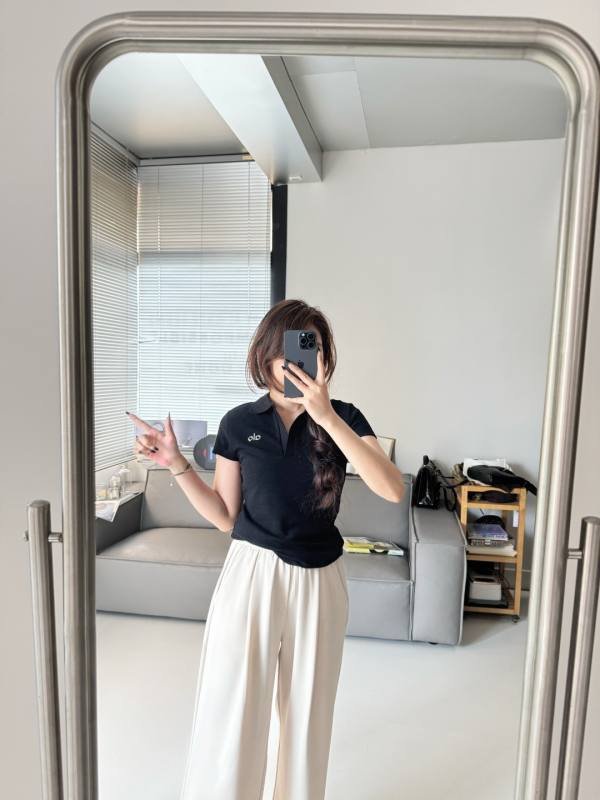 Alo polo t everyday black yoga
