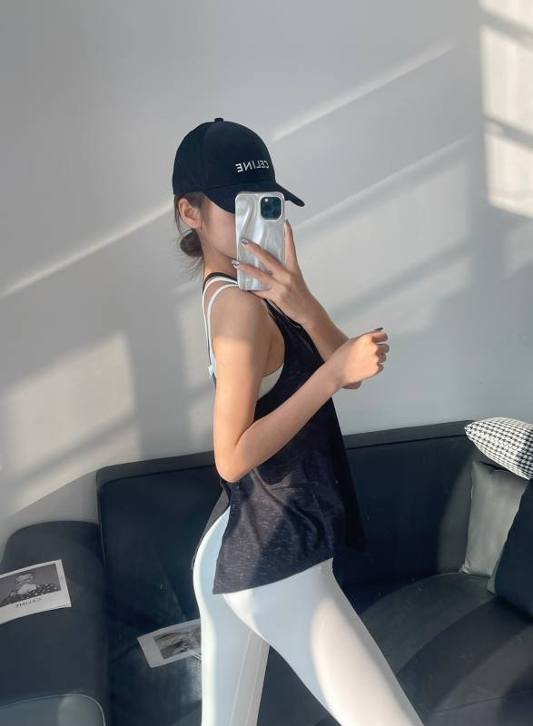 Lululemon tanque yoga negro