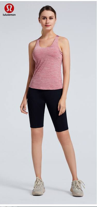 Lululemon tanque yoga negro