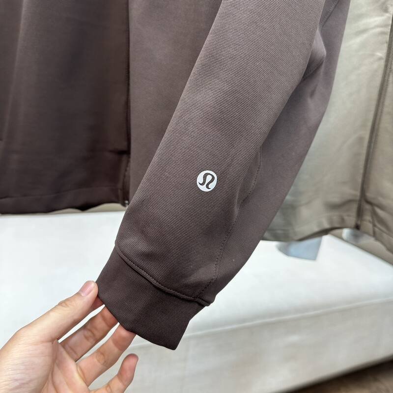 Lulu Hauts pour hommes Lululemon Athletica 25 NouveauteSojourn