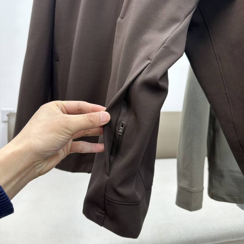 Lulu Hauts pour hommes Lululemon Athletica 25 NouveauteSojourn