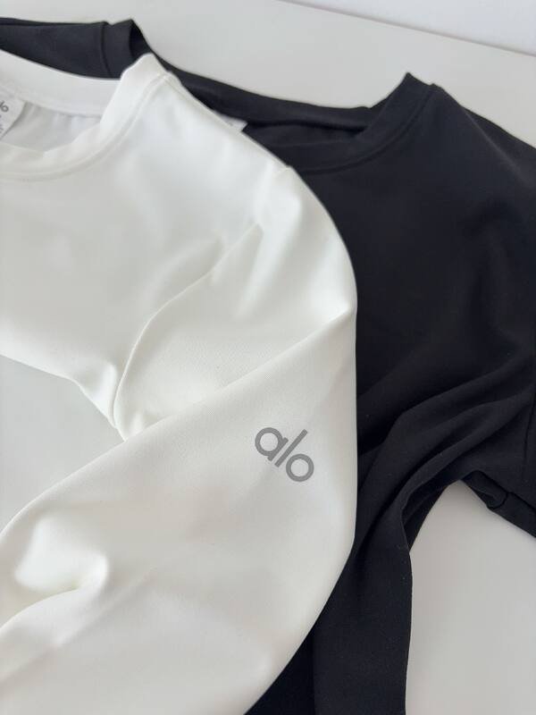 Alo studio a maniche lunghe bianco nero