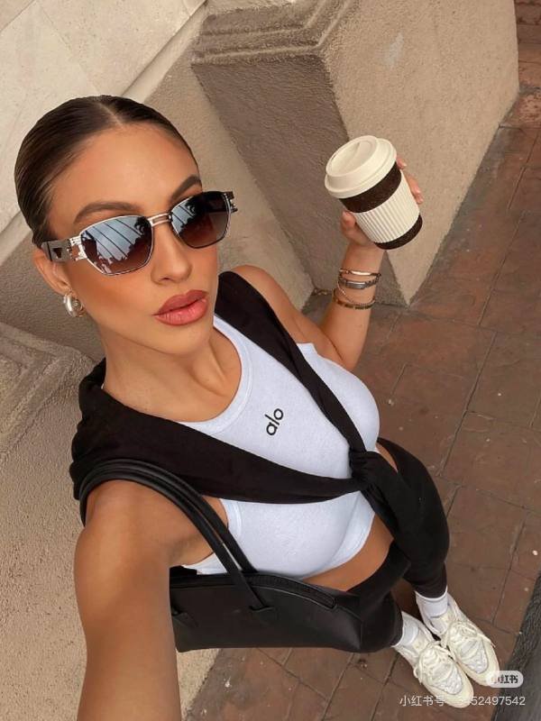 Alo tank everyday white