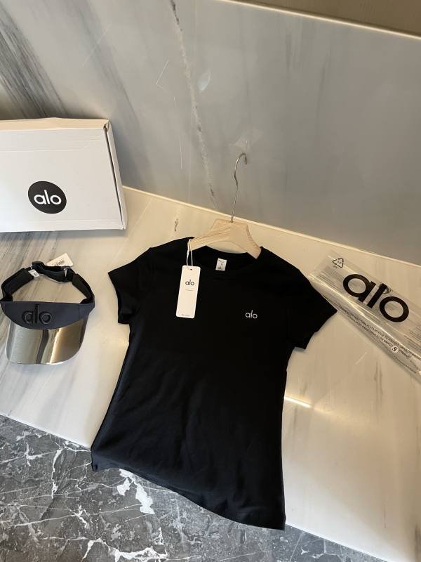 Alo t-shirt everyday white and light pink