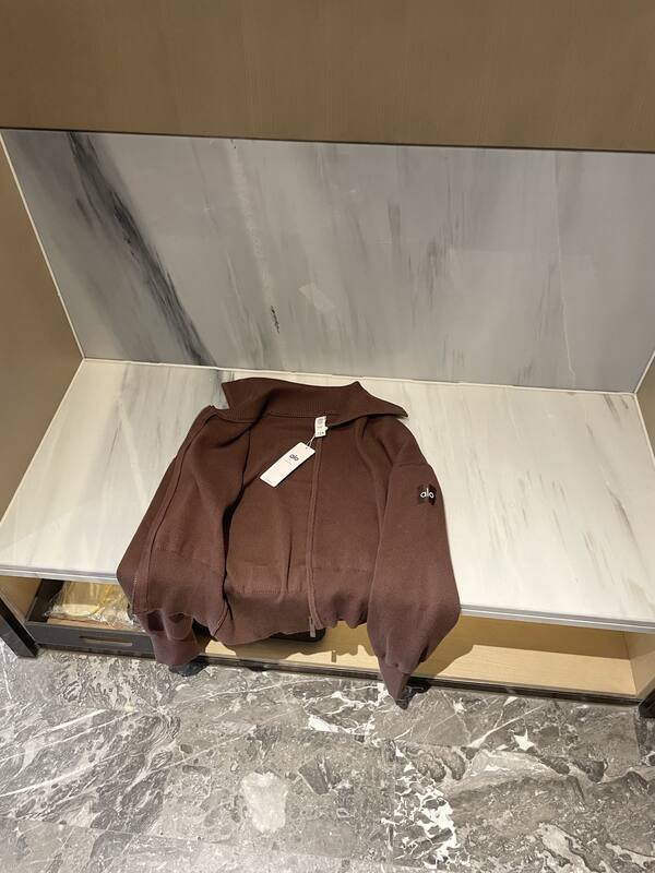 Alo manga comprida lounge marfim