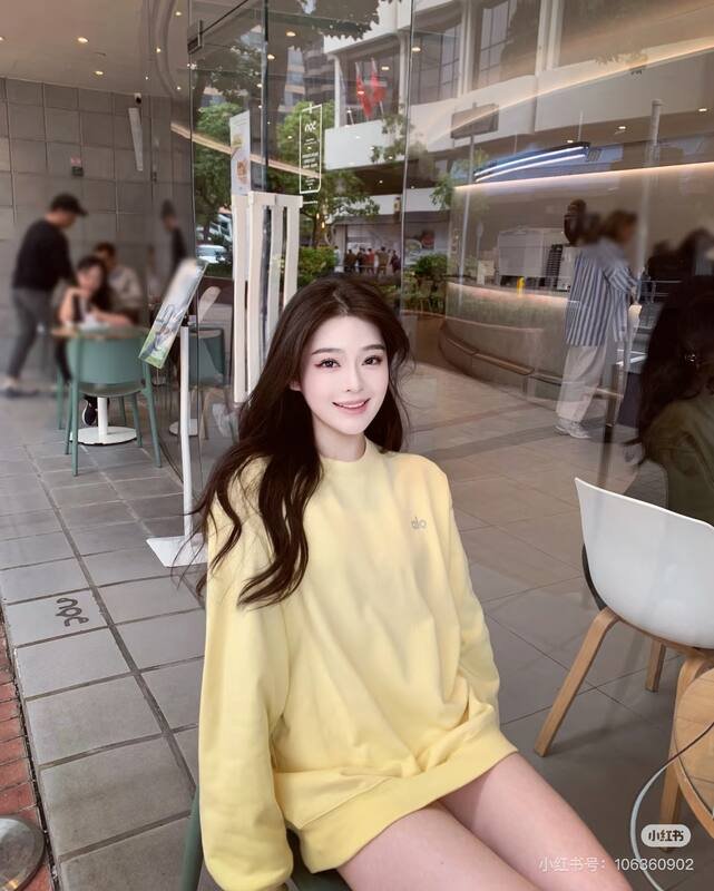 Alo Long sleeve Warm Yellow
