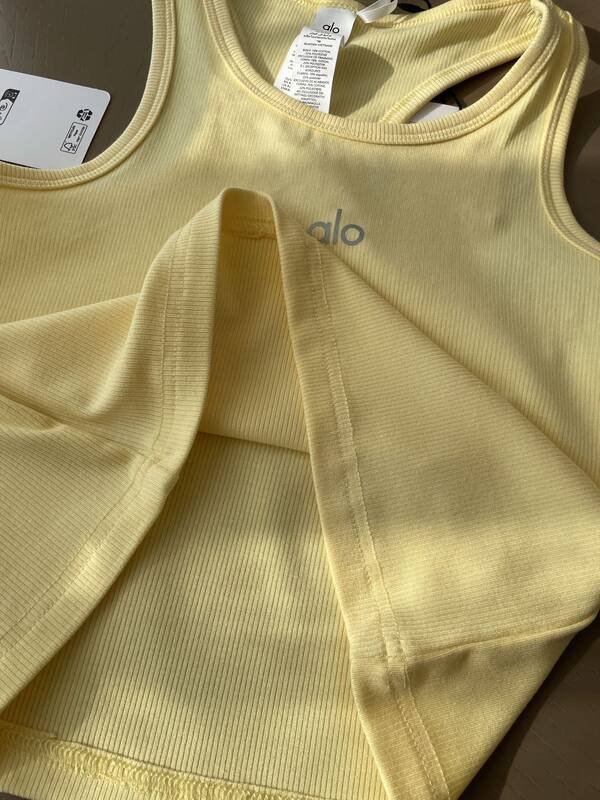 Alo tank everyday yellow