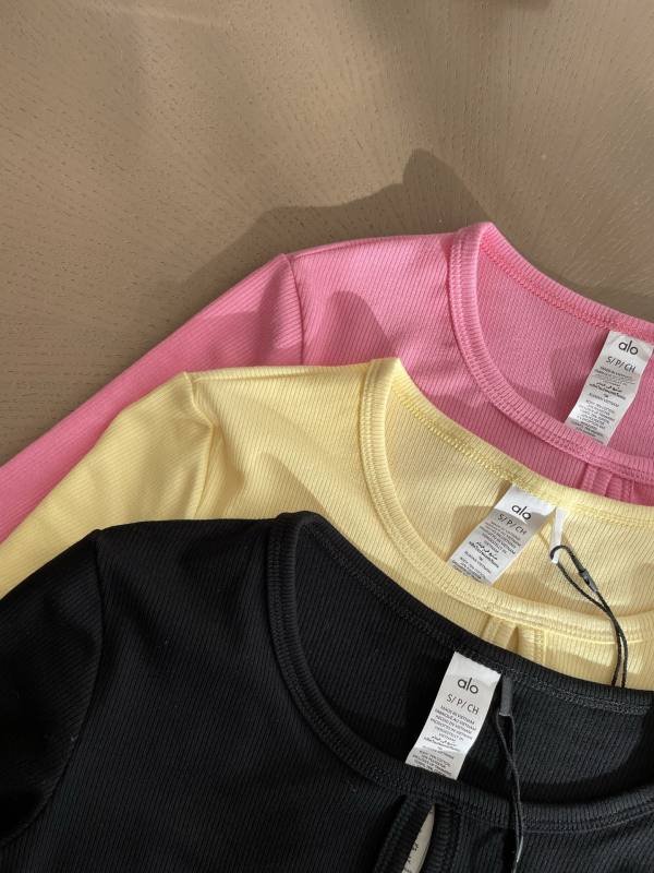 Alo long sleeve everyday pink