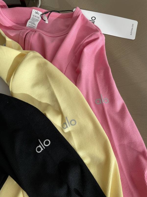 Alo long sleeve everyday pink