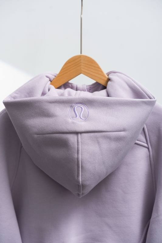 Lululemon Scuba jacket lounge lavanda claro