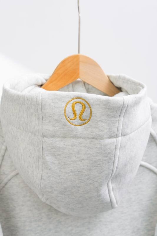 Lululemon Scuba jaqueta lounge cinza claro