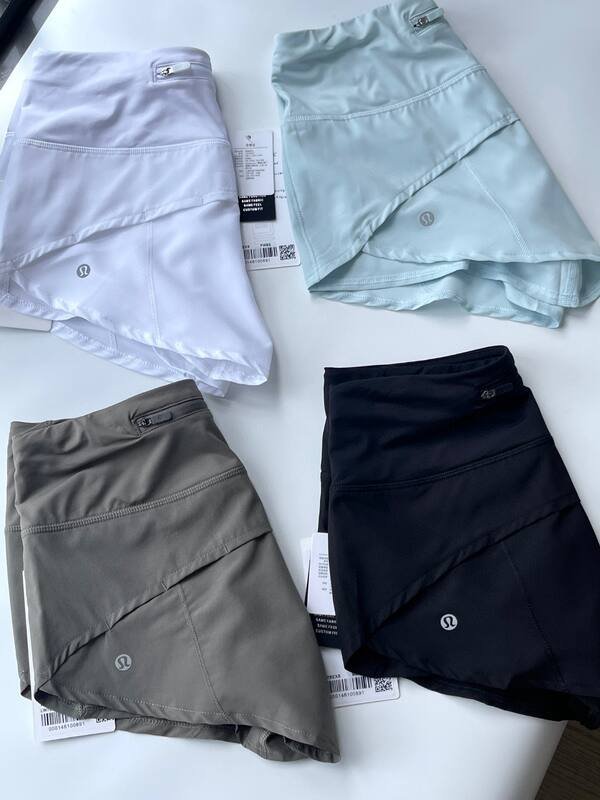 Lululemon Speed Up shorts pretos