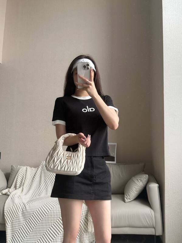 Alo t-shirt everyday black