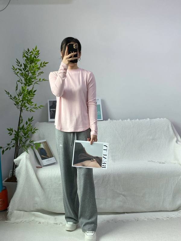 Lululemon lounge a maniche lunghe rosa chiaro