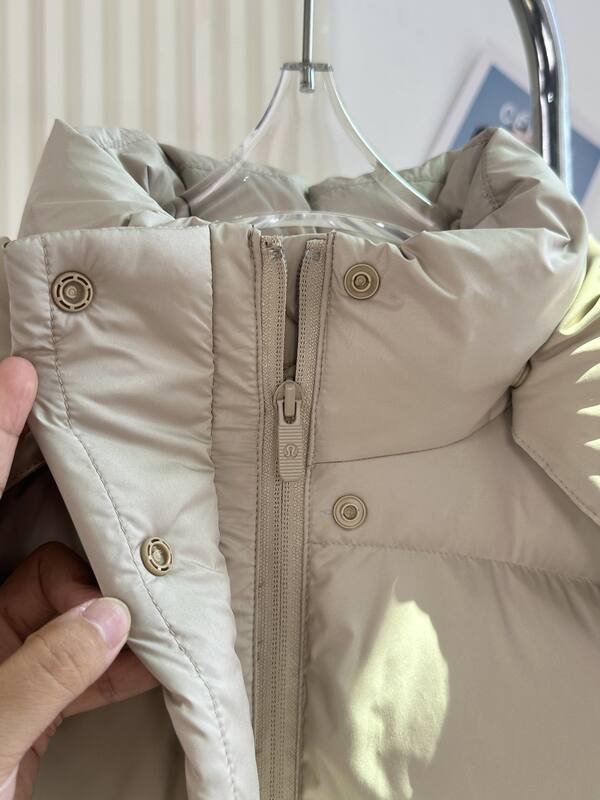 Lululemon Wunder Puff jacket everyday beige