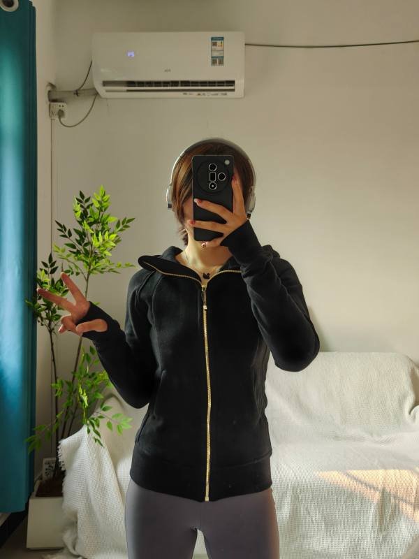 Lululemon jacket everyday black