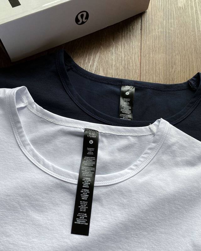 Lulu Hauts pour hommes Lululemon Athletica luluTOUCH T-shirt pour hommes