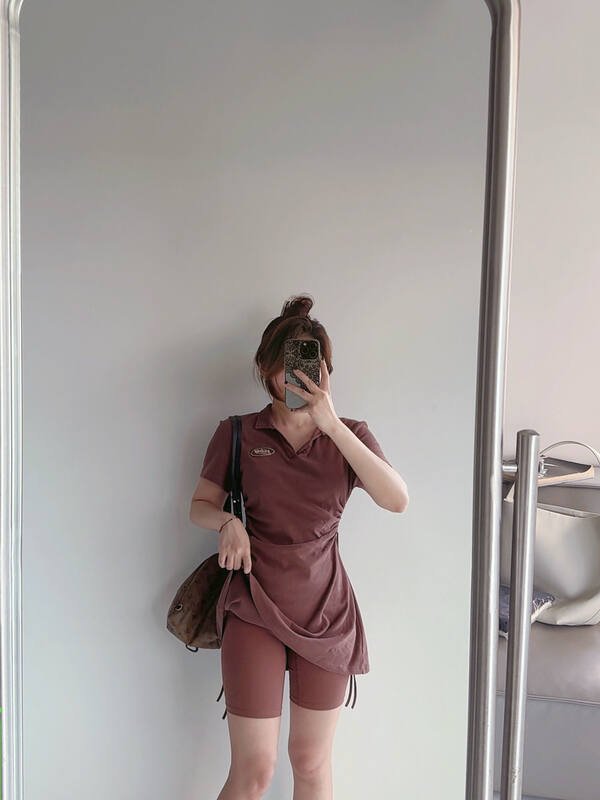 Lululemon Align pantaloncini yoga marrone