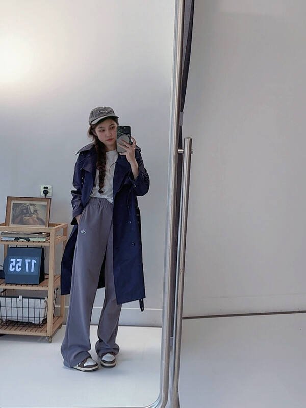 Leggings Alo Pantaloni della tuta a gamba dritta Alo Accolade