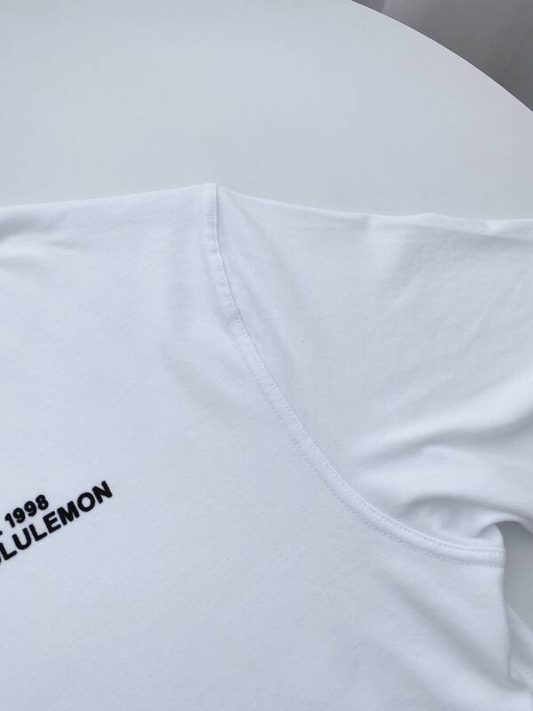 Lululemon t-shirt lounge blanc