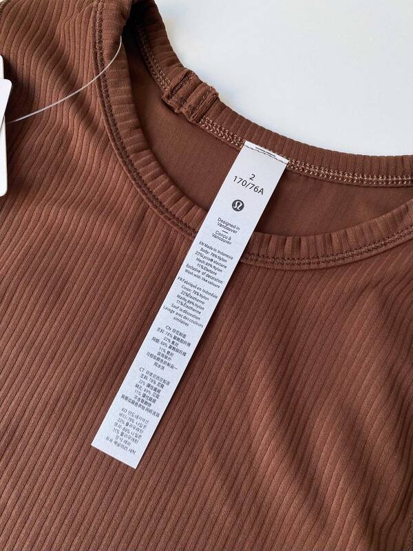 Lululemon All It Takes tanque yoga marron
