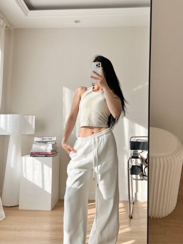Lululemon Ebb to Street tank studio cream