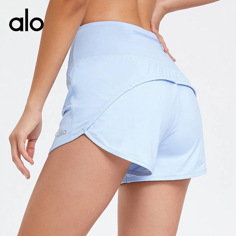 Alo shorts training light blue